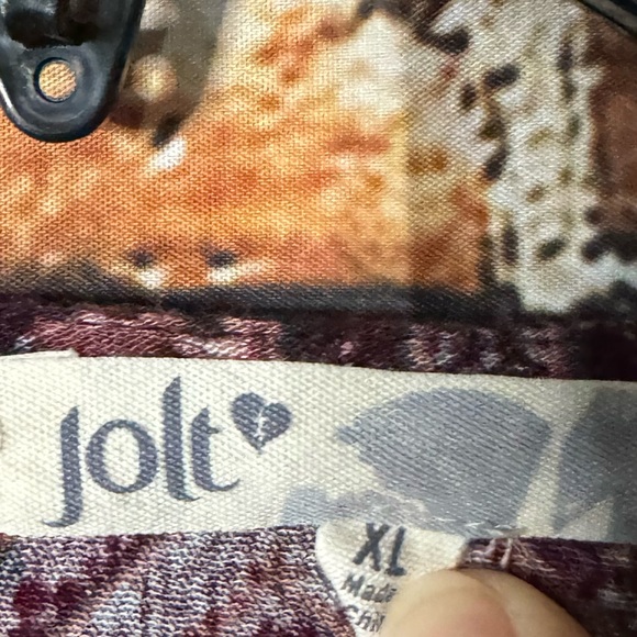 Jolt Sz XL Boho Maroon Top - Picture 2 of 6
